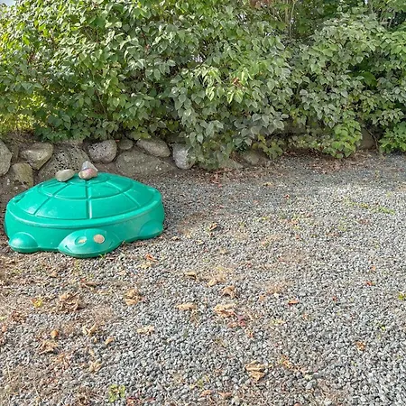 Дом отдыха In With Sauna *